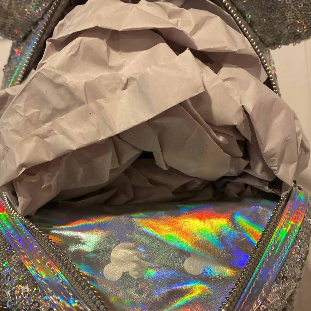 BNWT LOUNGEFLY DISNEY Mickey Minnie Mouse Silver Sequin Backpack - Picture 7 of 10